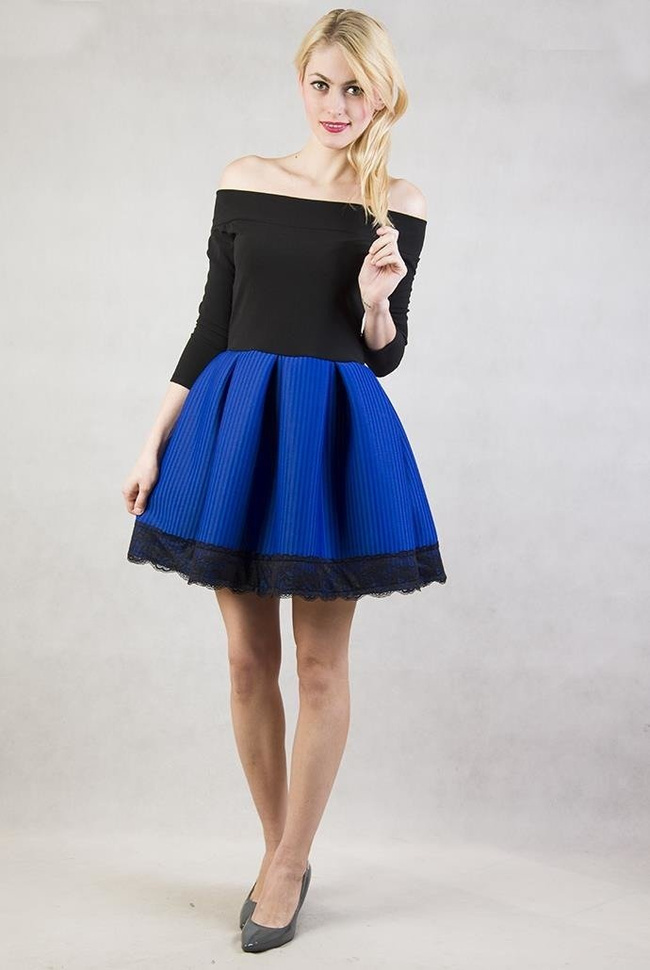 Czarno-granatowa rozkloszowana sukienka