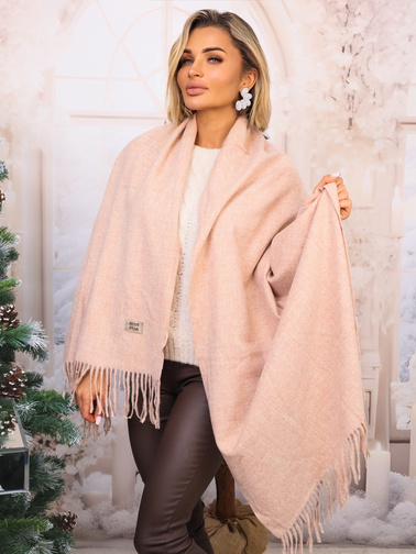 KLASYCZNY SZAL DZIANINOWY Z FRĘDZLAMI- PUDROWY