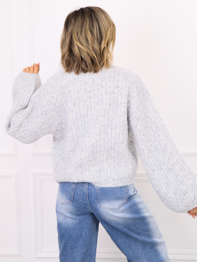 SWETER KRÓTKI Z DOMIESZKĄ WEŁNY Z BUFIASTYMI RĘKAWAMI- SZARY