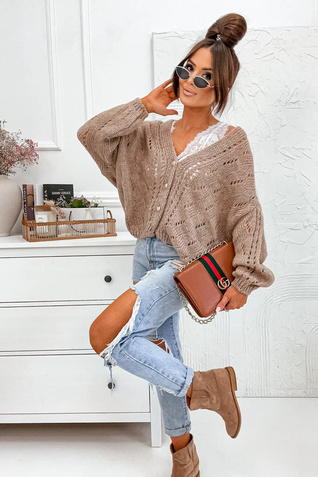 LUŹNY SWETER ROZPINANY ZE ZŁOTYMI GUZIKAMI- BRĄZOWY