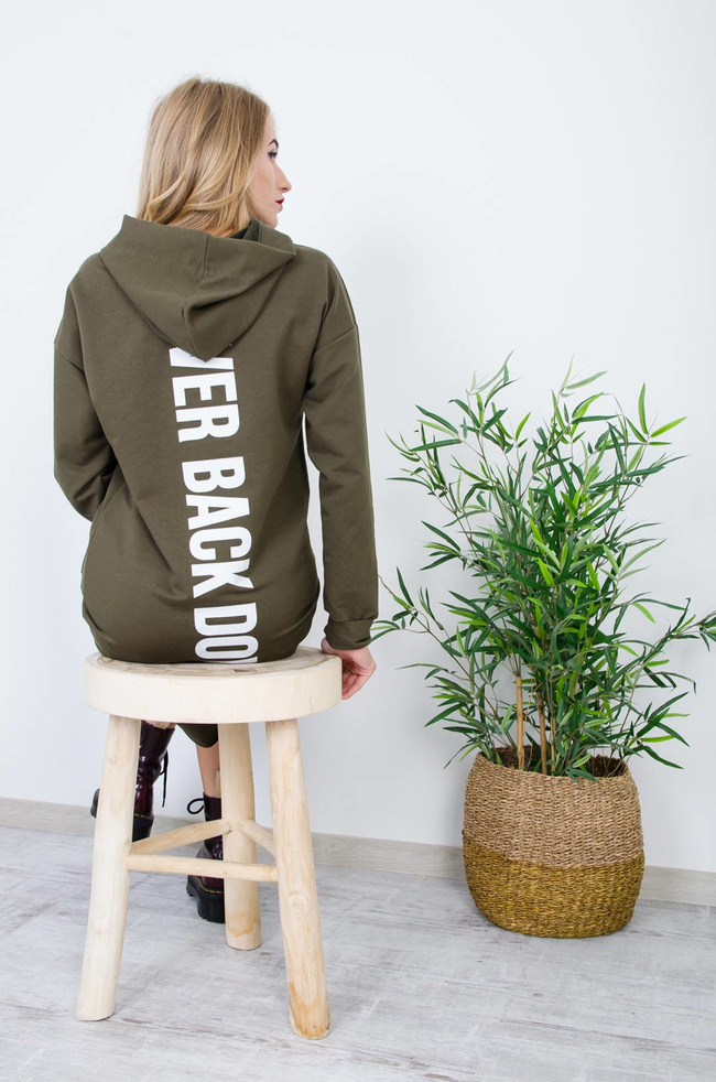 ZIELONA DŁUGA SUKIENKA KANGURKA Z NAPISEM