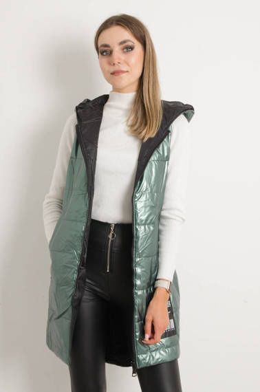 DŁUGA KAMIZELKA Z OZDOBNĄ NASZYWKĄ- ZIELONA