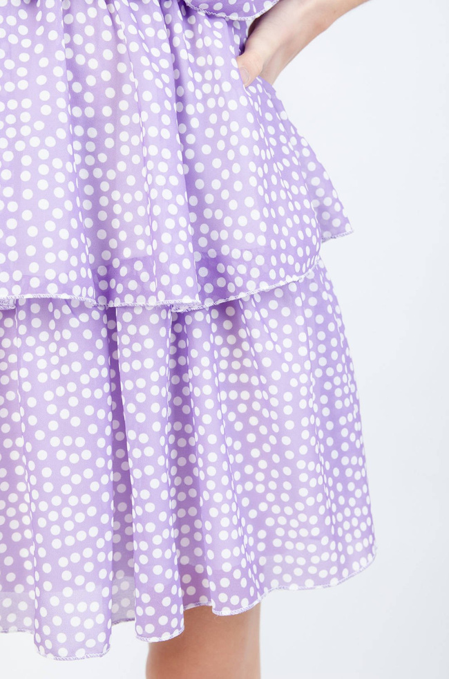 FIOLETOWA ZWIEWNA SUKIENKA BUTTERFLY W KROPKI 