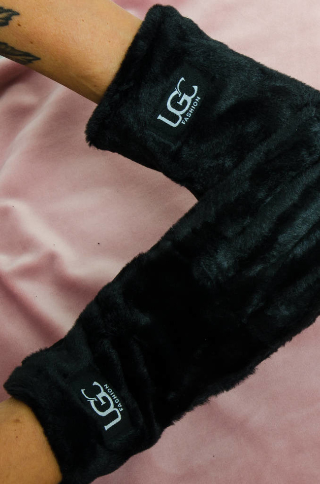 RĘKAWICZKI FUTRZANE Z NASZYWKĄ- CZARNE