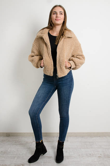 BRĄZOWA KURTKA BOMBERKA Z KOŻUSZKIEM