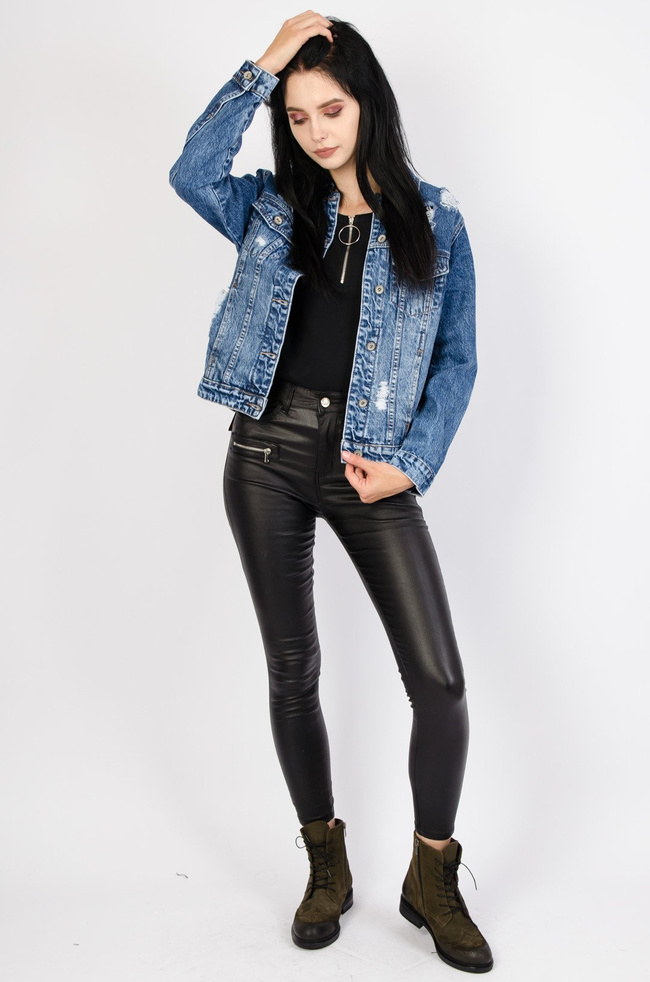 Krótka jeansowa kurtka z przetarciami