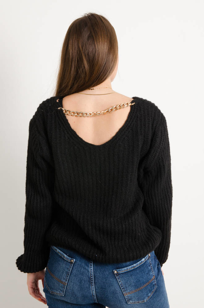 SWETER Z ŁAŃCUSZKIEM- CZARNY