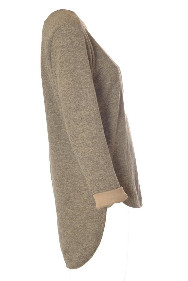 Beżowa bluzka z przedłużanym tyłem