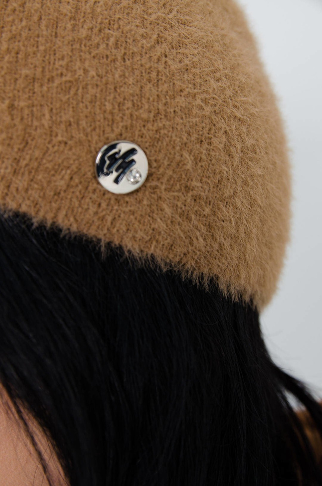 BRĄZOWA CZAPKA ALPAKA 