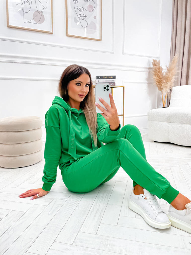 KOMPLET DRESOWY Z OZDOBNYMI NAPISAMI- ZIELONY