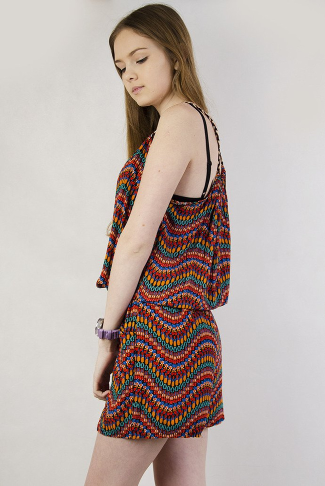 Kombinezon w kolorowe wzorki