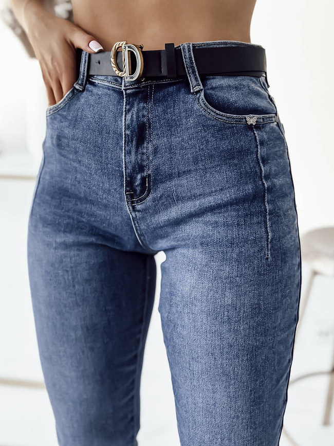 SPODNIE JEANSOWE MOM FIT Z PRZESZYCIAMI NA KIESZENIACH+ PASEK