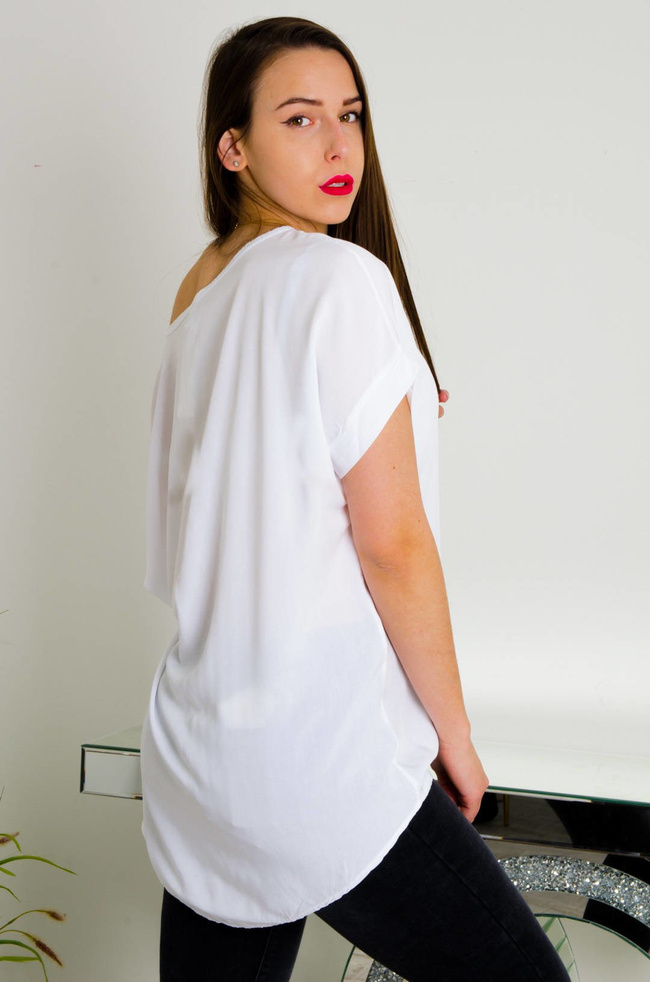 BIAŁA BLUZKA ZE ZŁOTĄ APLIKACJĄ I NAPISAMI