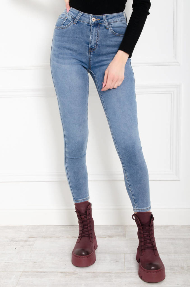 SPODNIE JEANSOWE Z OZDOBNA APLIKACJĄ