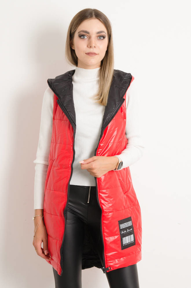 DŁUGA KAMIZELKA Z OZDOBNĄ NASZYWKĄ- CZERWONA