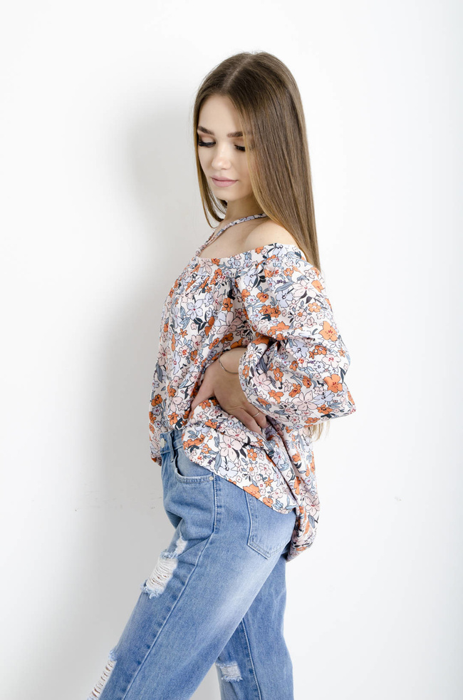 BLUZKA HISZPANKA W KWIATY- EKRI