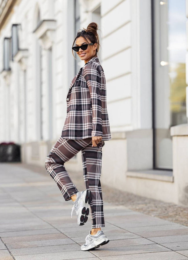 KOMPLET W KRATĘ MARYNARKA+ SPODNIE- CZEKOLADOWY