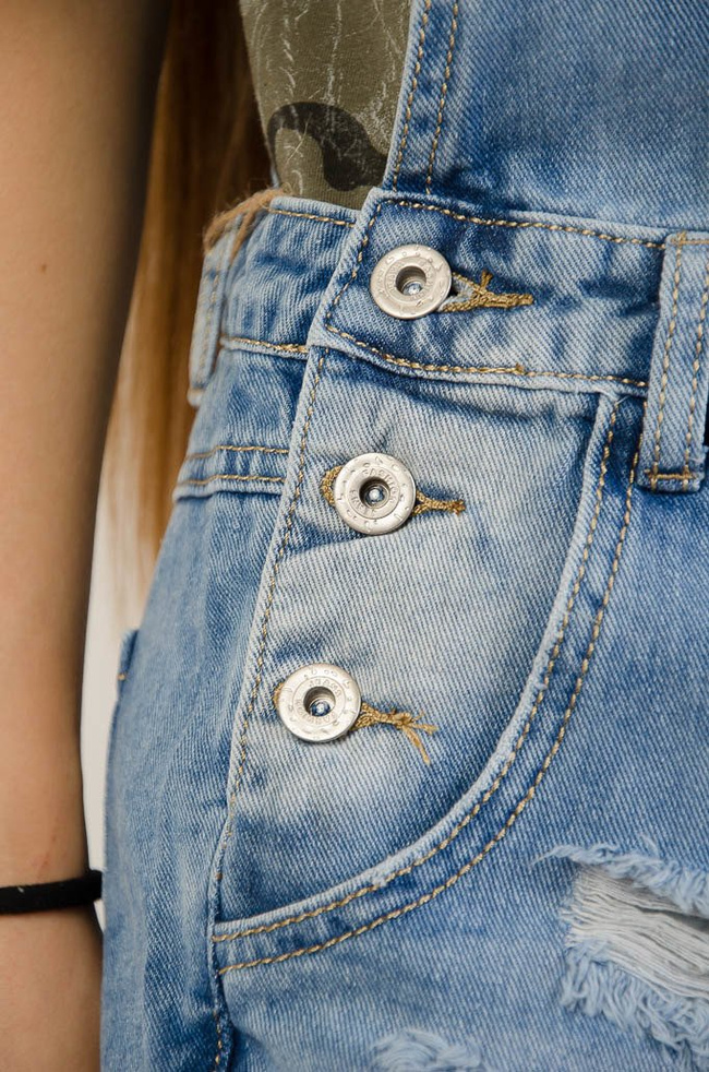 JEANSOWE OGRODNICZKI Z SZARPANIAMI