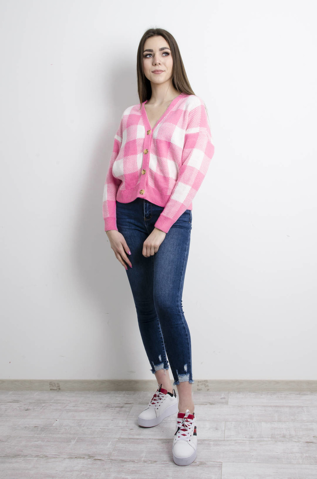 SWETER RÓŻOWY W SZACHOWNICĘ 