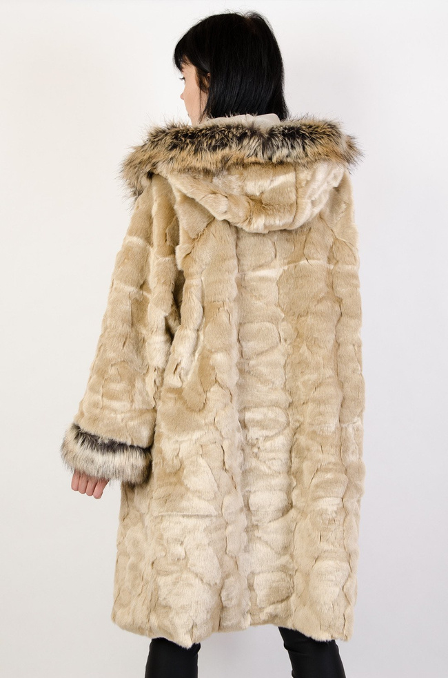 Beżowe sztuczne futro z kapturem