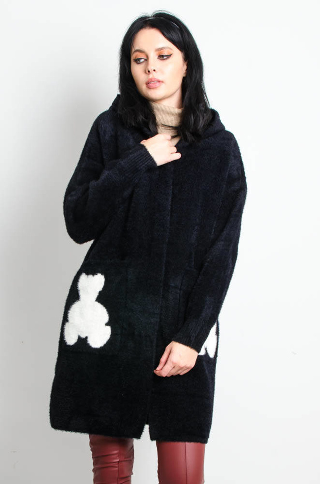 CZARNY PŁASZCZ ALPAKA Z MISIEM