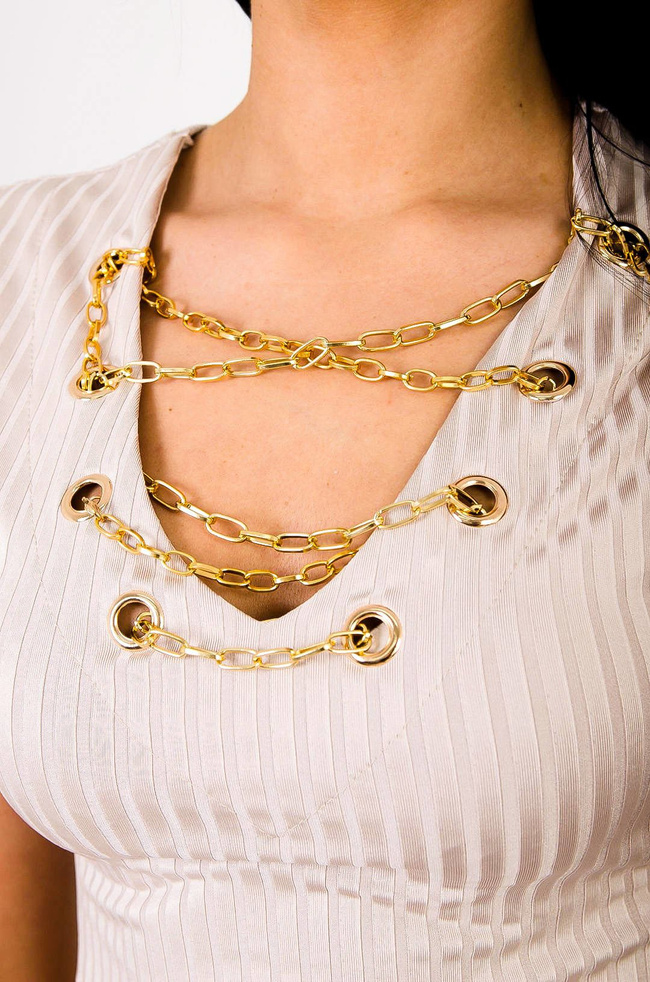 BEŻOWA PRĄŻKOWANA SUKIENKA Z ŁAŃCUSZKIEM 