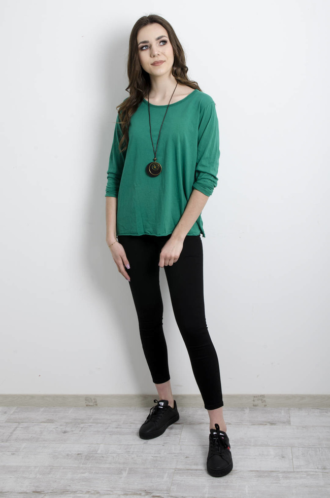 BLUZKA Z DŁUGIM RĘKAWEM W KOLORZE ZIELONYM+ WISIOREK
