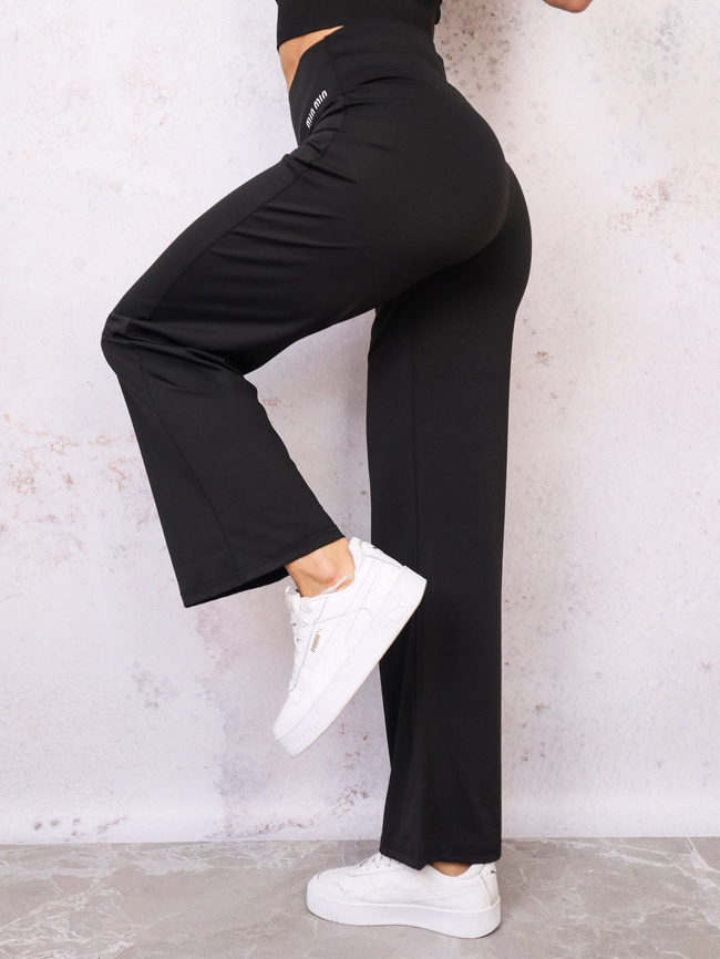 LEGGINSY Z SZEROKIMI NOGAWKAMI I OZDOBNYM NAPISEM- CZARNE