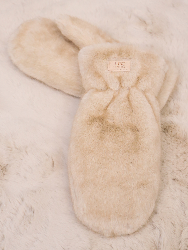 RĘKAWICZKI ZIMOWE FUTRZANE NA JEDEN PALEC Z LOGO- BEŻOWE