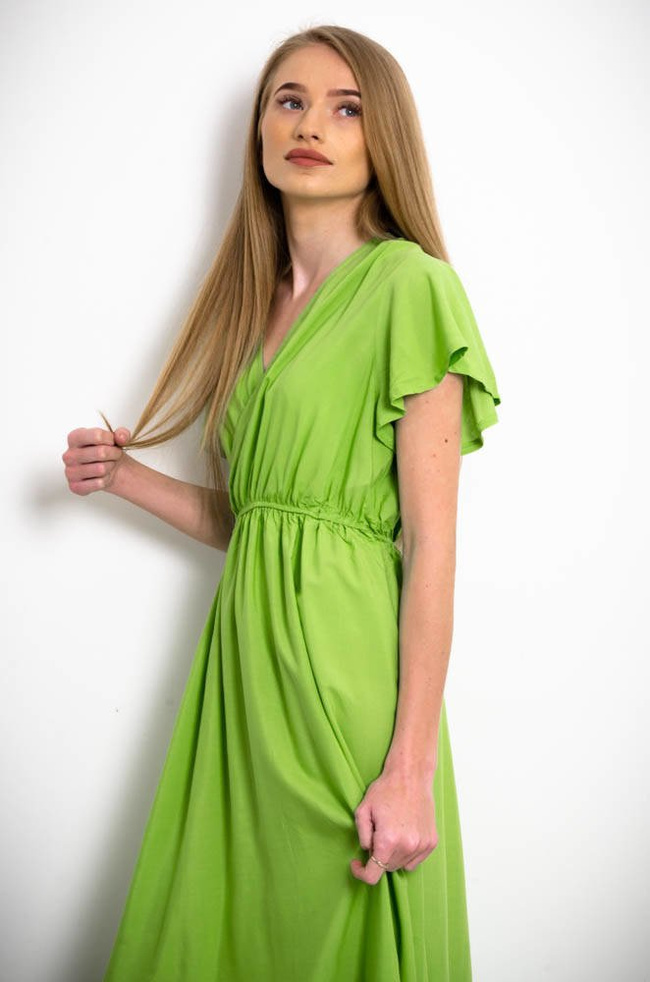 DŁUGA SUKIENKA MAXI Z KOPERTOWYM DEKOLTEM W KOLORZE ZIELONYM