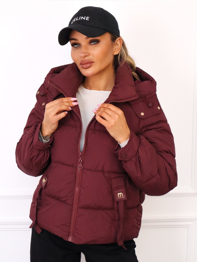 KURTKA PIKOWANA Z OZDOBNYMI NASZYWKAMI PRZY KIESZANIACH- BORDOWA
