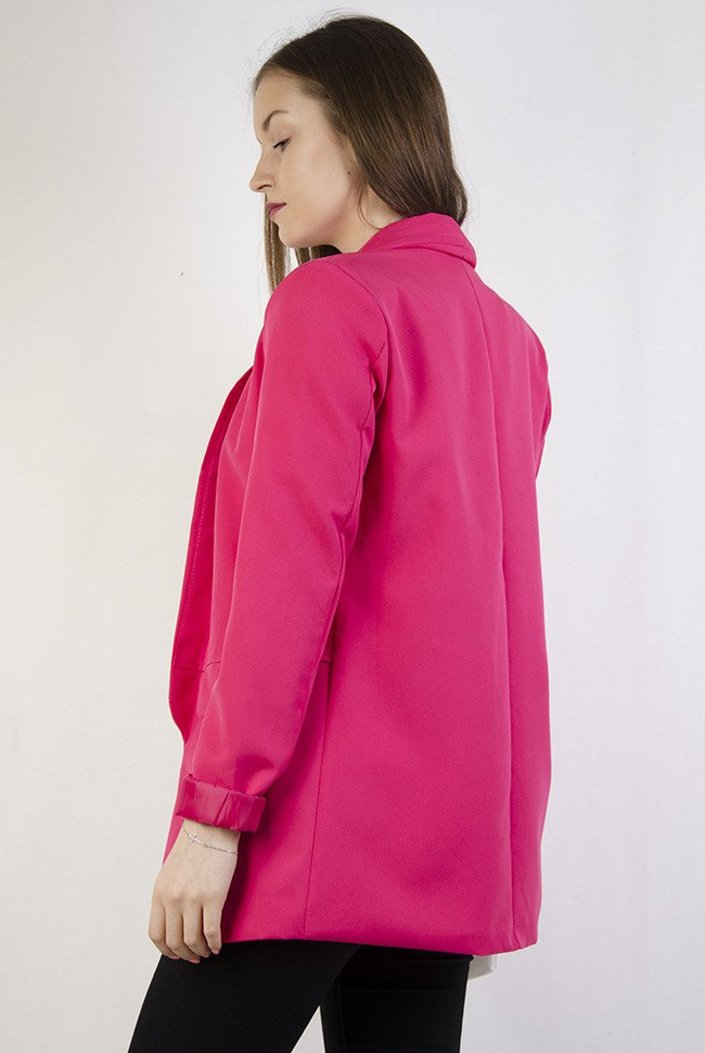 Różowy żakiet bez guzików