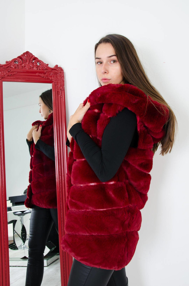 BORDOWA FUTRZANA KAMIZELKA Z KAPTUREM