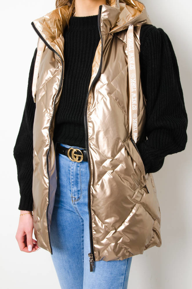 KAMIZELKA PIKOWANA Z KAPTUREM - ZŁOTA 