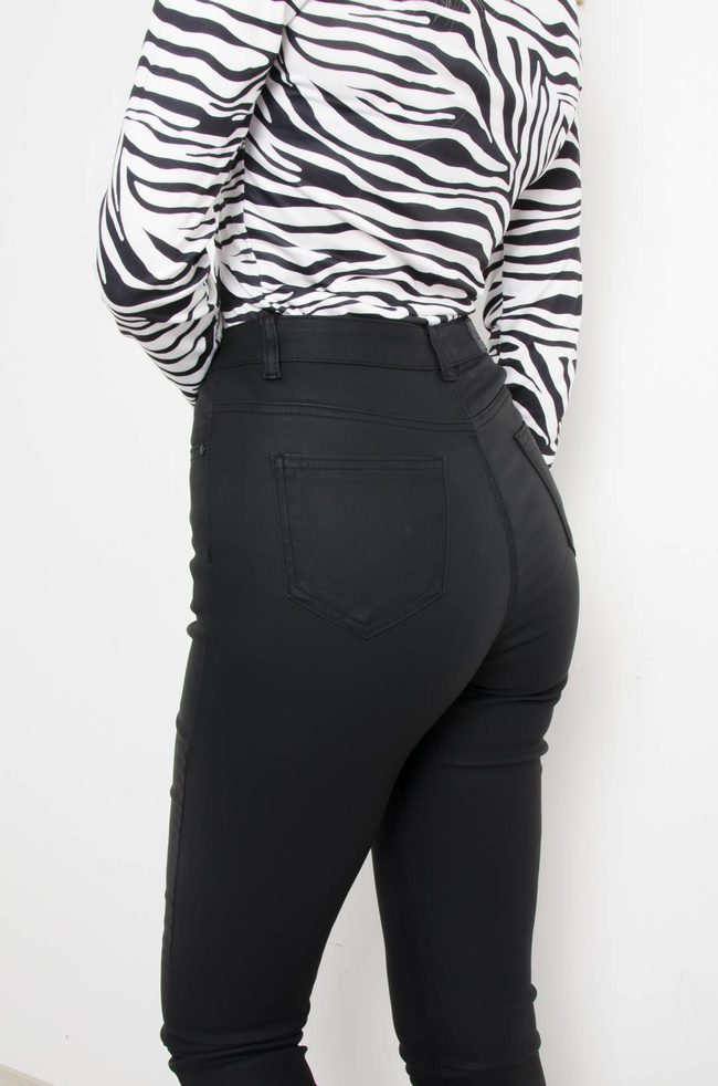 SPODNIE WOSKOWANE Z WYSOKIM STANEM- CZARNE