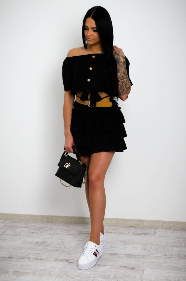 CZARNA KRÓTKA BLUZKA Z WIĄZANIEM