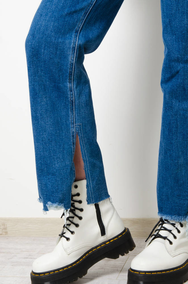 SPODNIE JEANSOWE STRAIGHT JEANS Z ROZCIĘCIAMI