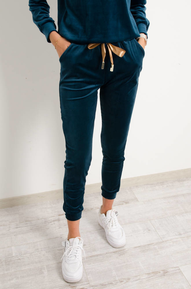 KOMPLET DRESOWY WELUROWY Z OZDOBNĄ NASZYWKĄ-  CIEMNY TURKUS