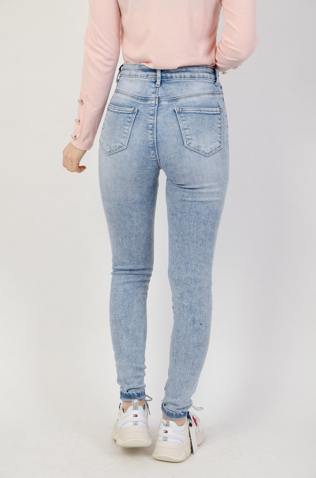 Jasne cieniowane spodnie jeansowe z wyższym stanem