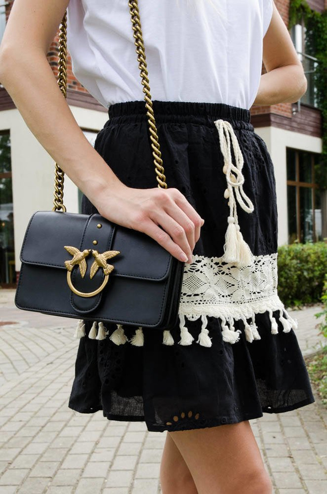 CZARNA AŻUROWA SPÓDNICA W STYLU BOHO