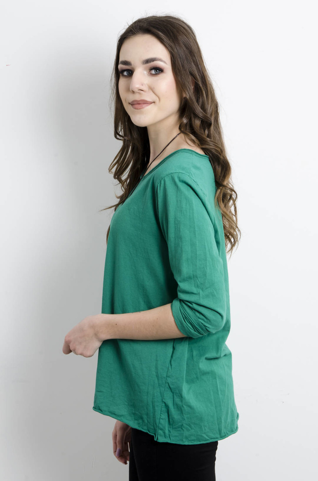 BLUZKA Z DŁUGIM RĘKAWEM W KOLORZE ZIELONYM+ WISIOREK