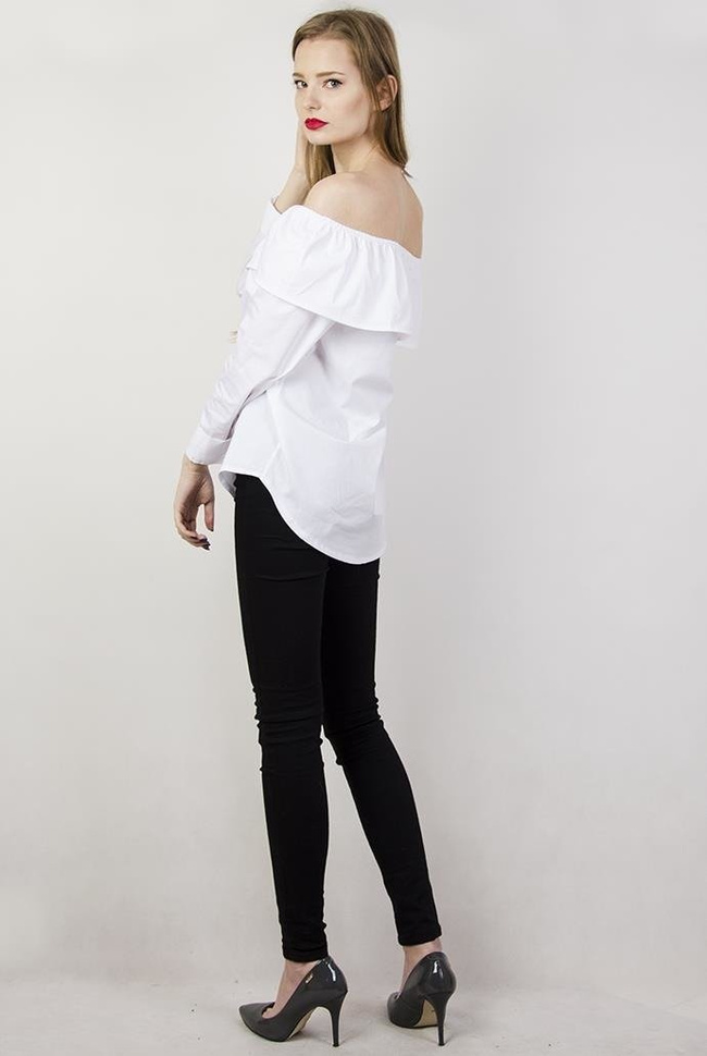 Koszula biała z hiszpańskim dekoltem