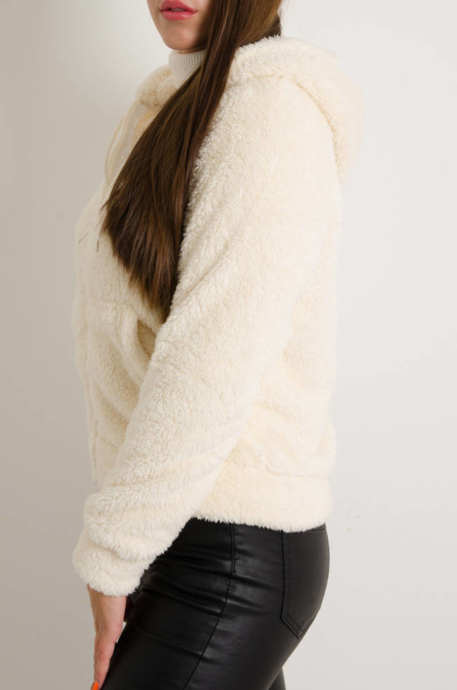 BIAŁA FUTRZANA BLUZA ZAPINANA NA ZAMEK 