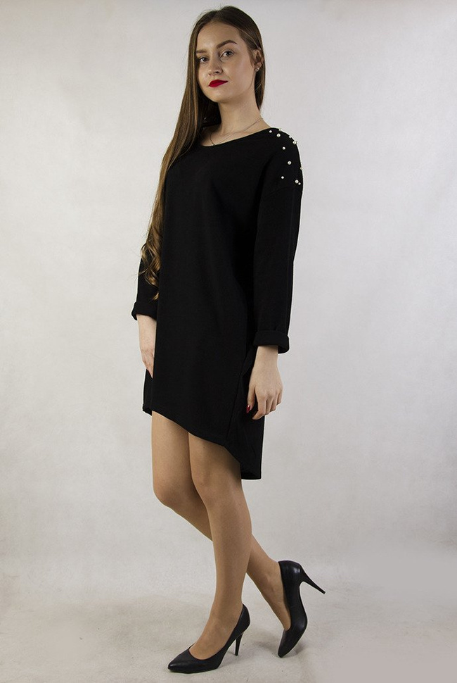 Czarna asymetryczna tunika z perełkami oraz wycięciem na plecach
