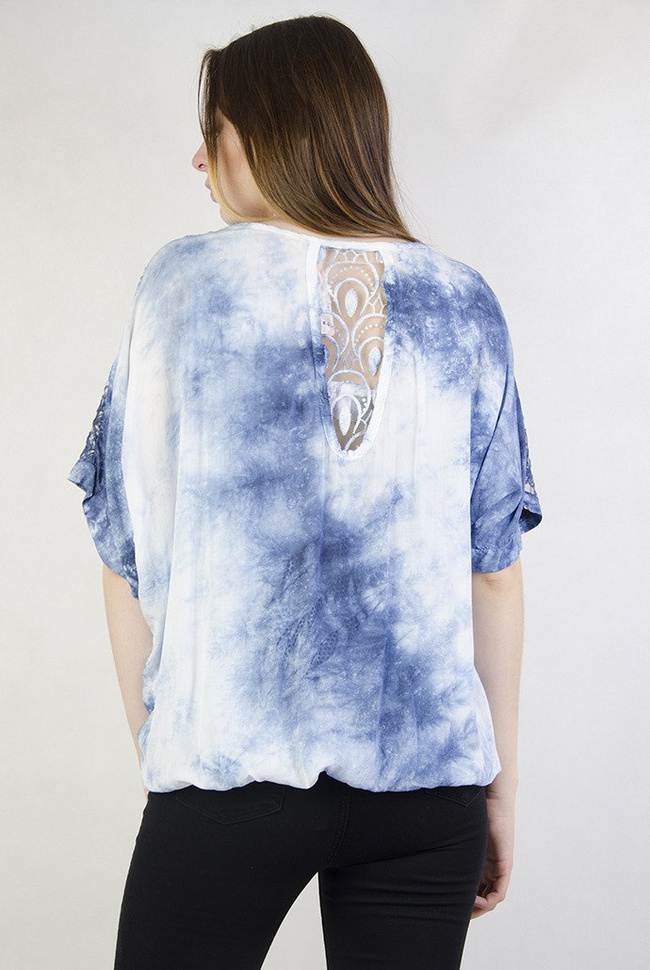 Bluzka niebieska cieniowana 