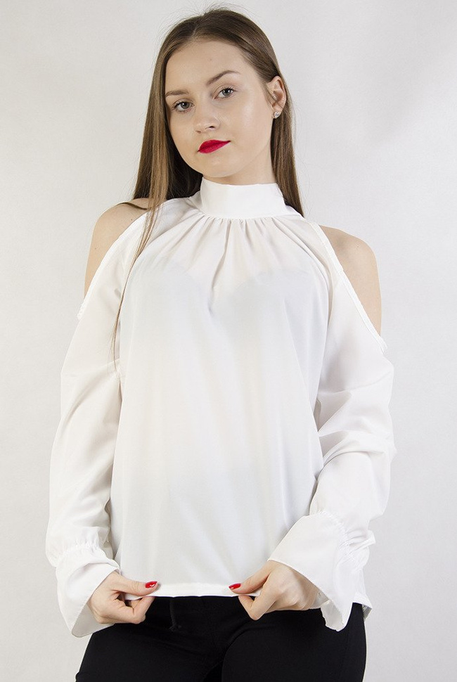 Biała bluzka na długi rękaw z odkrytymi ramionami