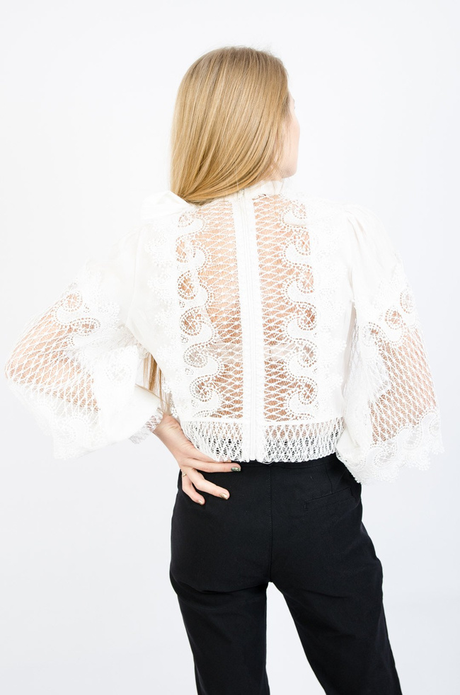 BIAŁA AŻUROWA BLUZKA Z BUFIASTYMI RĘKAWAMI