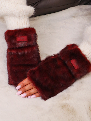 RĘKAWICZKI FUTRZANE BEZ PALCÓW Z LOGO- BORDO