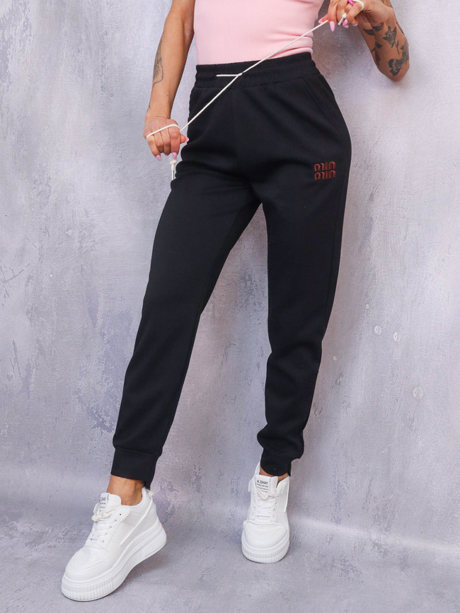 SPODNIE DRESOWE Z HAFTOWANYM NAPISEM MIN MIN- CZARNE