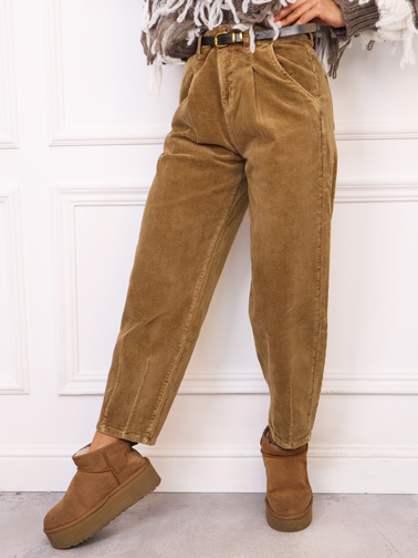 SPODNIE SZTRUKSOWE MOM FIT Z PRZESZYCIAMI NA DOLE NOGAWEK+ PASEK